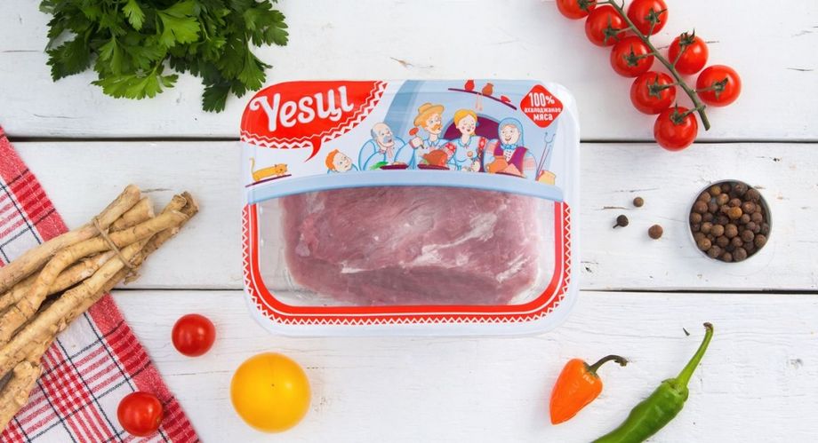 © Fabula Branding, торговая марка изделий из мяса «YESцi»