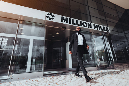 Million Miles-picture-49102